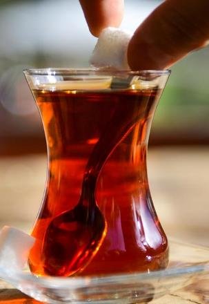 her-sabah-cay-icmek-zararli-midir--9683121.jpg