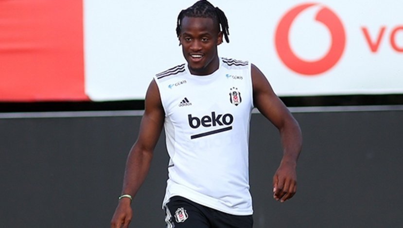 829x469-besiktasin-yeni-transferi-michy-batshuayi-tek-hedefim-1629386024475.jpg 829x469-besiktasin-yeni-transferi-michy-batshuayi-tek-hedefim-1629386024475.jpg